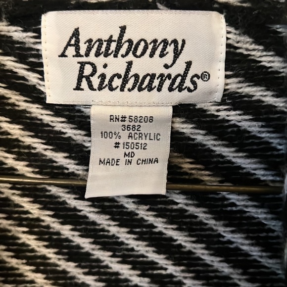 Anthony Richards. Open Front Striped Fringe Cardigan one size - Picture 11 of 11